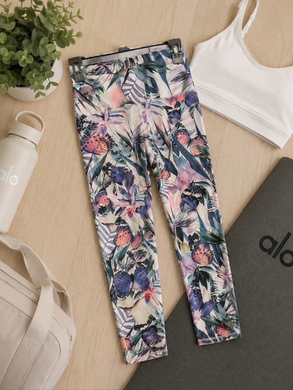 🎉HOST PICK 🎉Evolution & Creation Butterfly Floral Leggings – Size Small